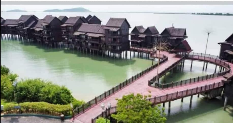 The Green Lagoon Pantai Cenang  Exterior photo