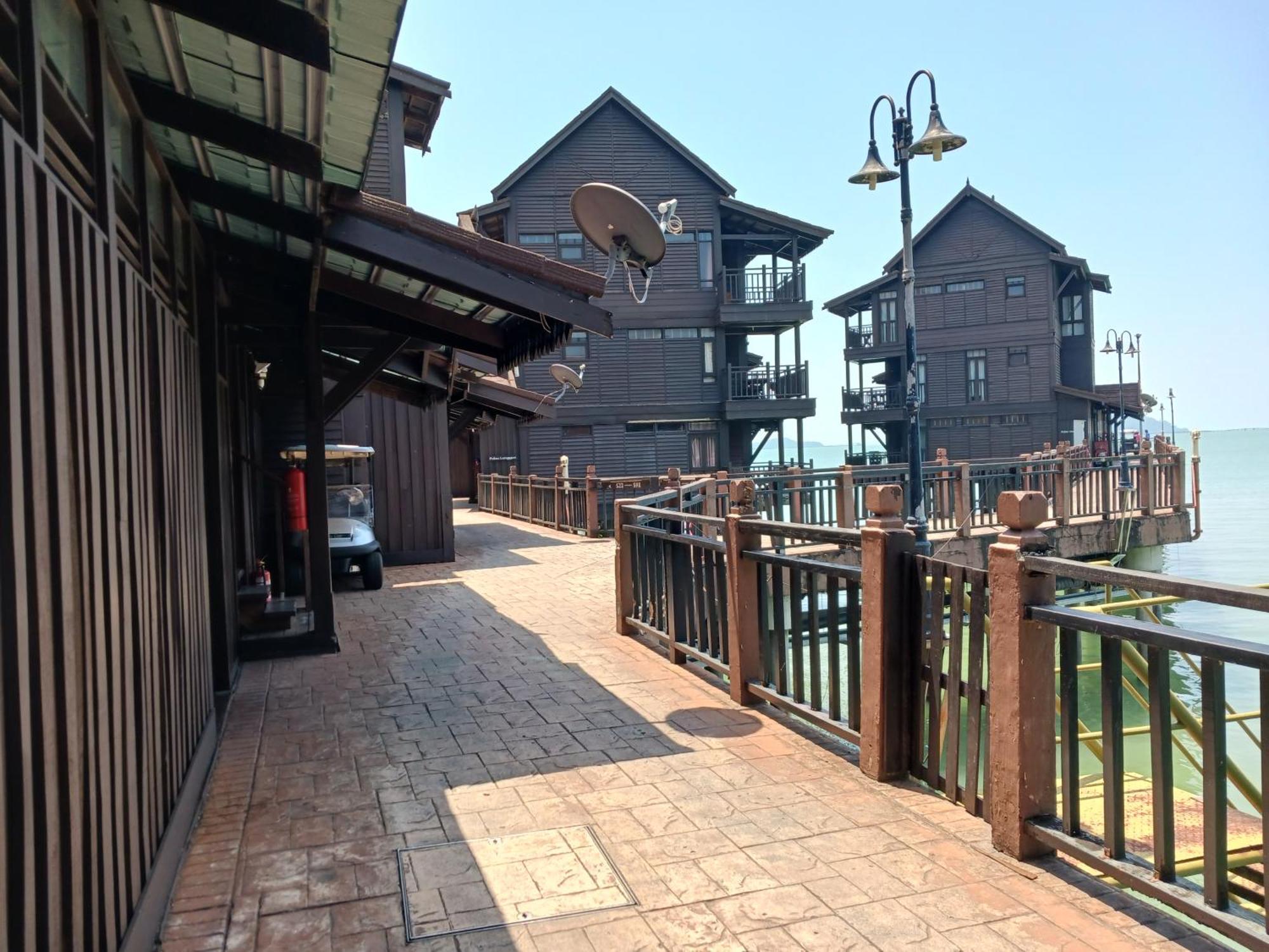 The Green Lagoon Pantai Cenang  Exterior photo